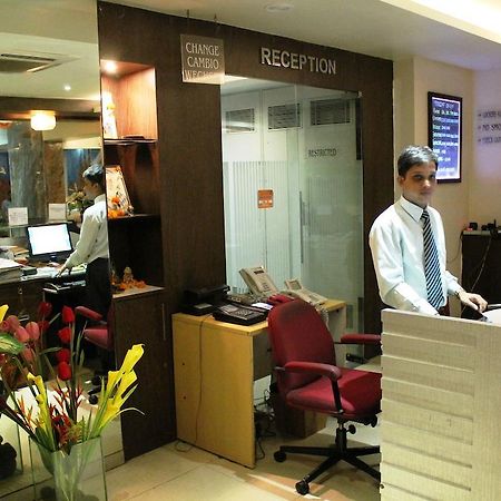 Hotel Samrat Mumbai Dış mekan fotoğraf