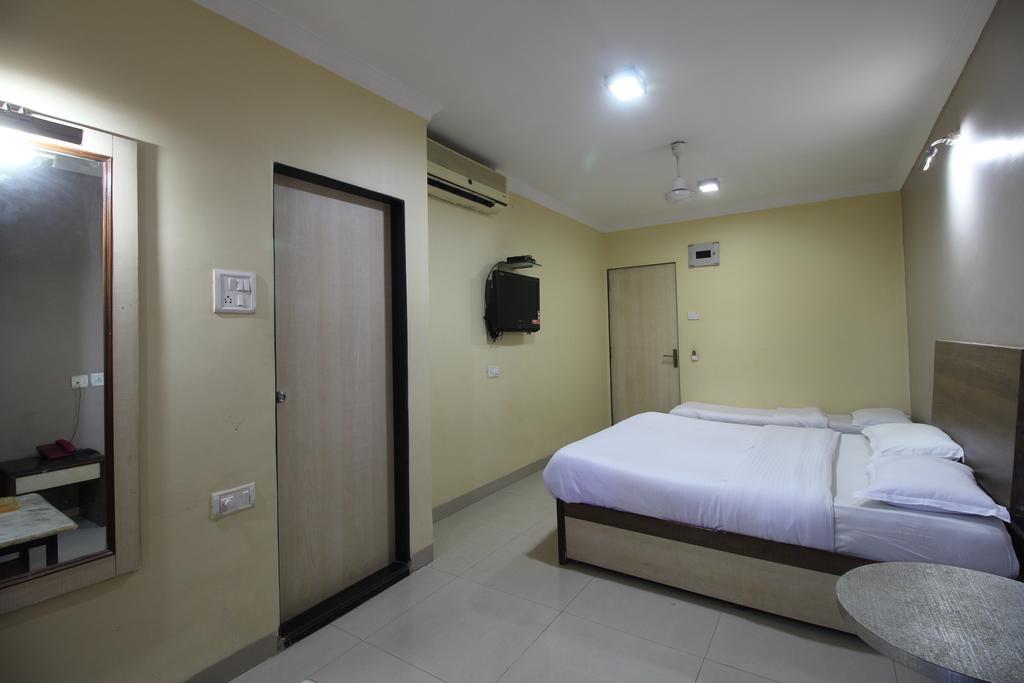 Hotel Samrat Mumbai Oda fotoğraf